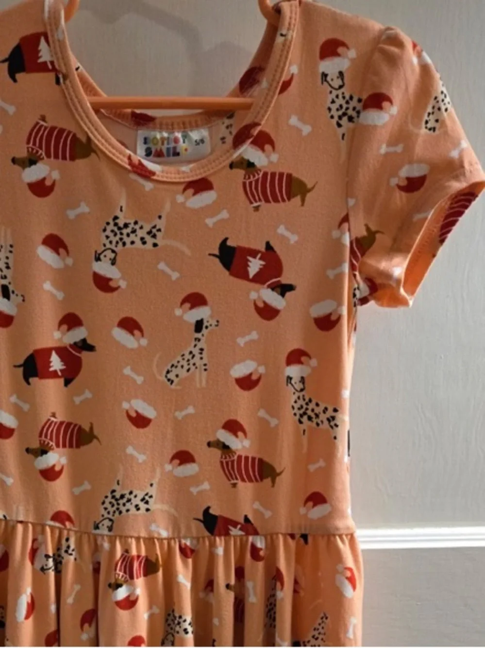 DOT DOT SMILE Girls 5/6 Santa Red Cap Dogs Holiday Christmas Winter Print Dress